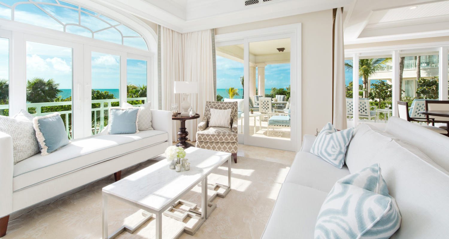 The-shore-club-Deluxe-Ocean-front-Living-room-Ground-Floor