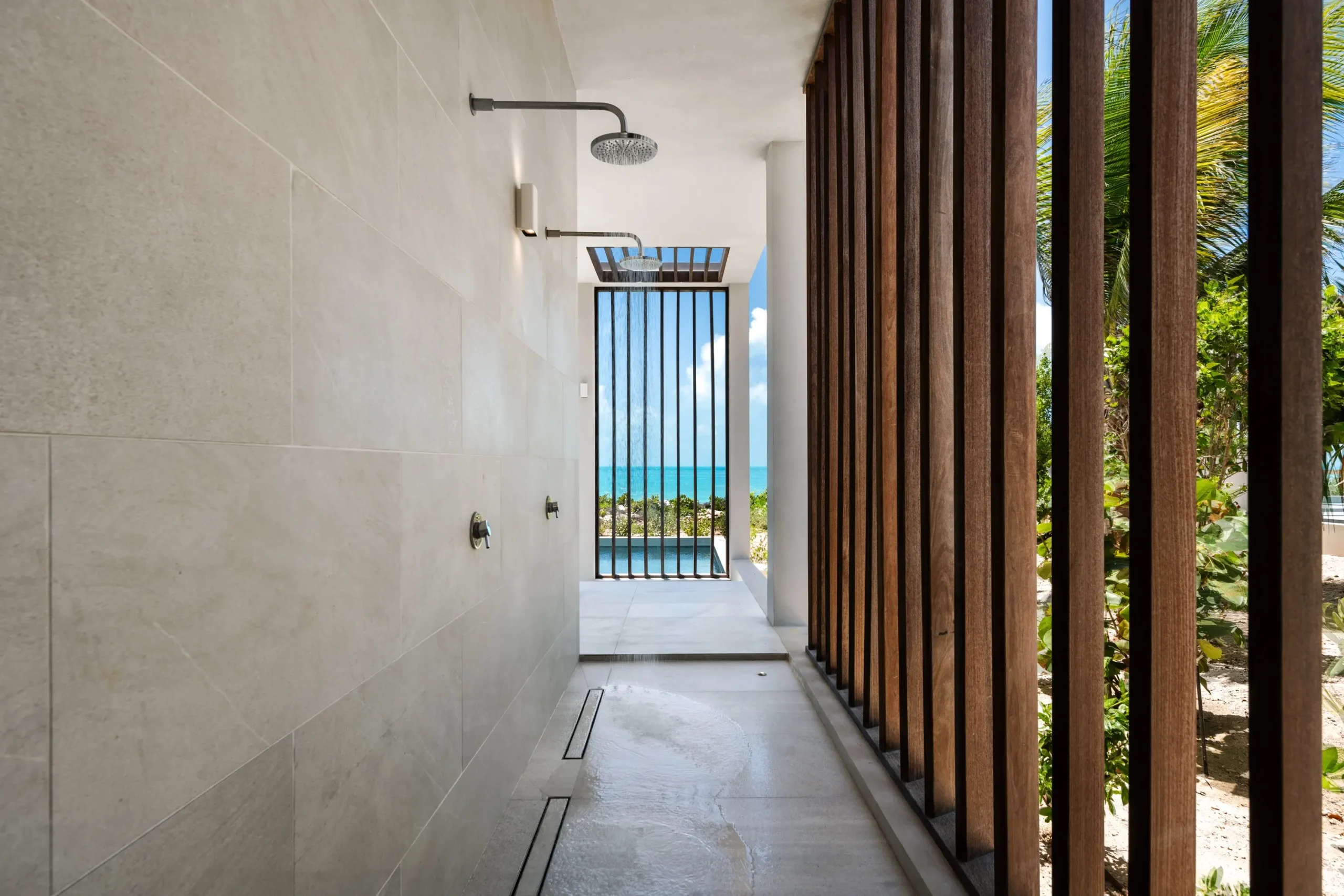 OceanEstateOE14_OutdoorShower