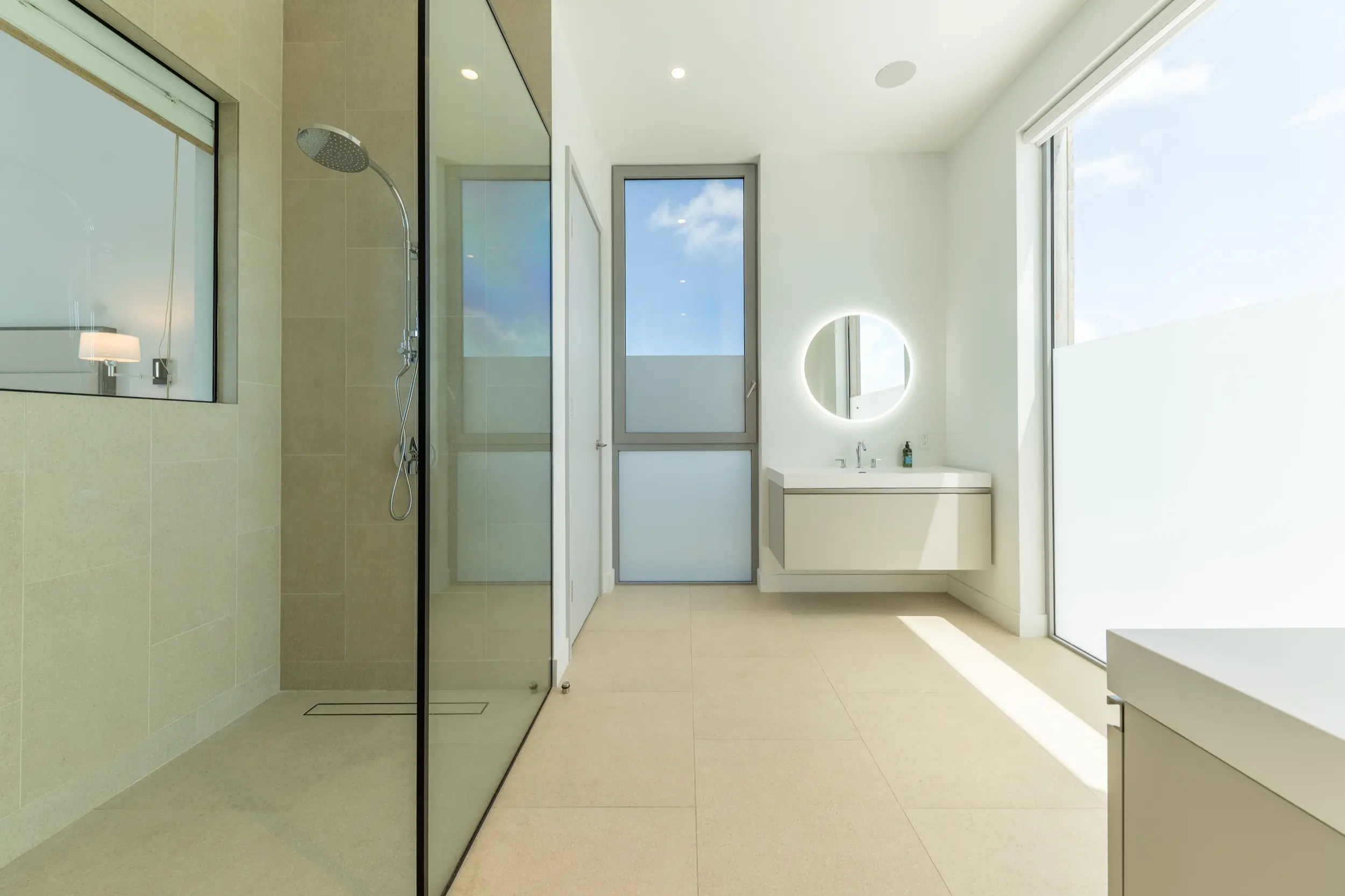 SB_LV04_Bathroom