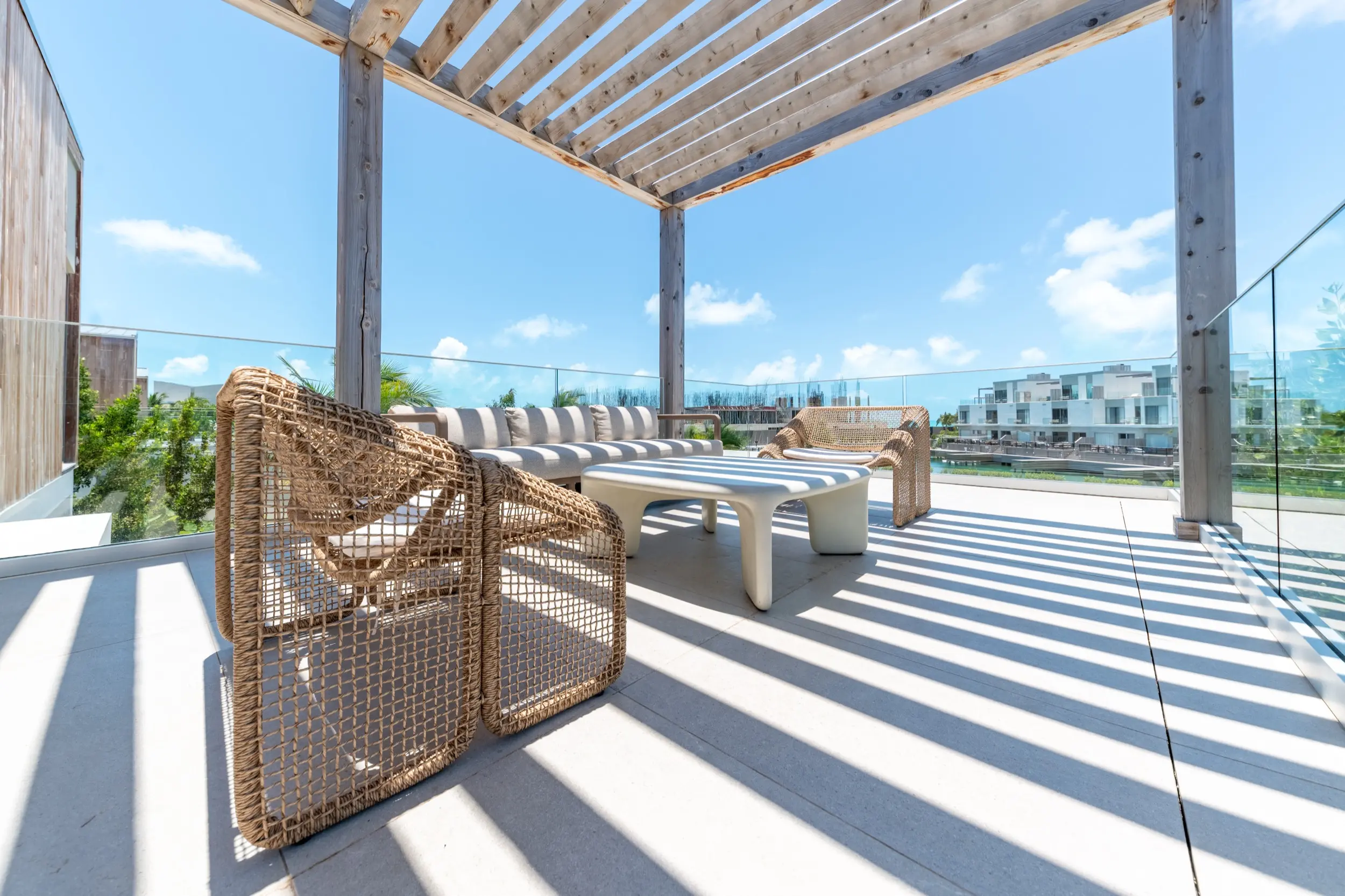 SB_LV16_Terrace2