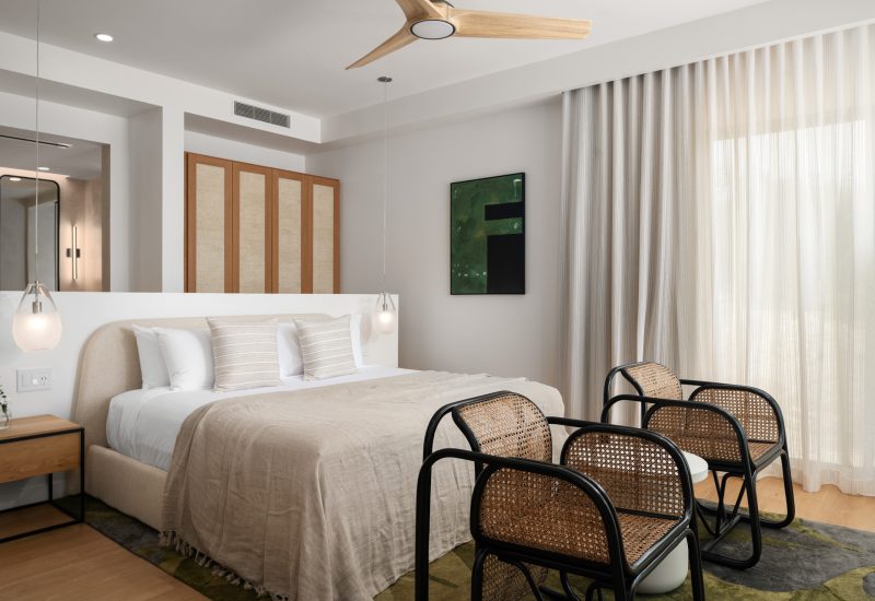 LR-King-Bedroom-1
